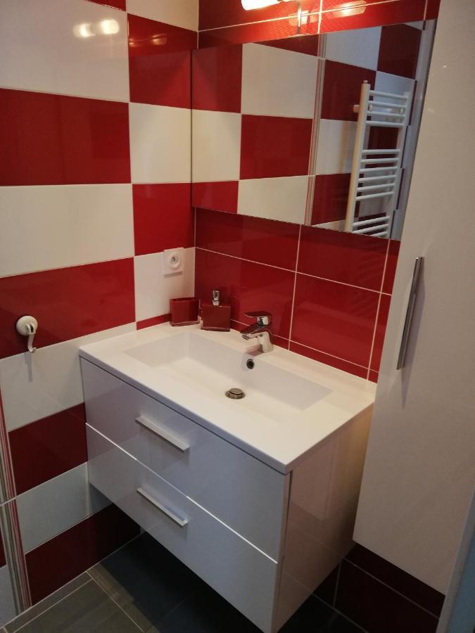 Appartement De Plain Pied Dans La Verdure Yerres Eksteriør bilde